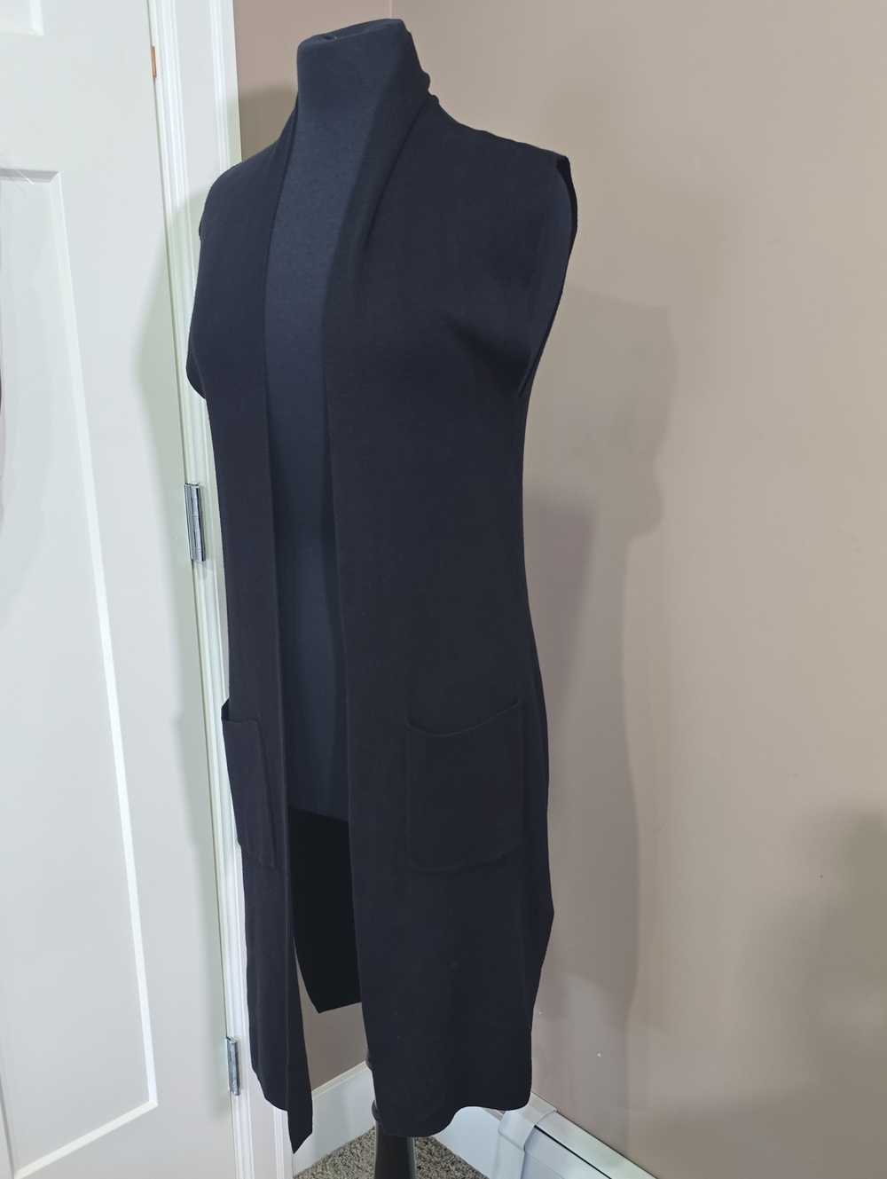 3/$30 TWIK SIMONS Sleeveless Long Black Open Front Cardigan Vest Cotton Blend